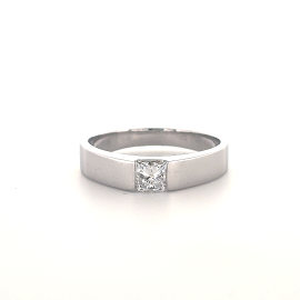 Gents Ring With Princess