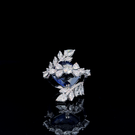 Dazzling Crown Ring